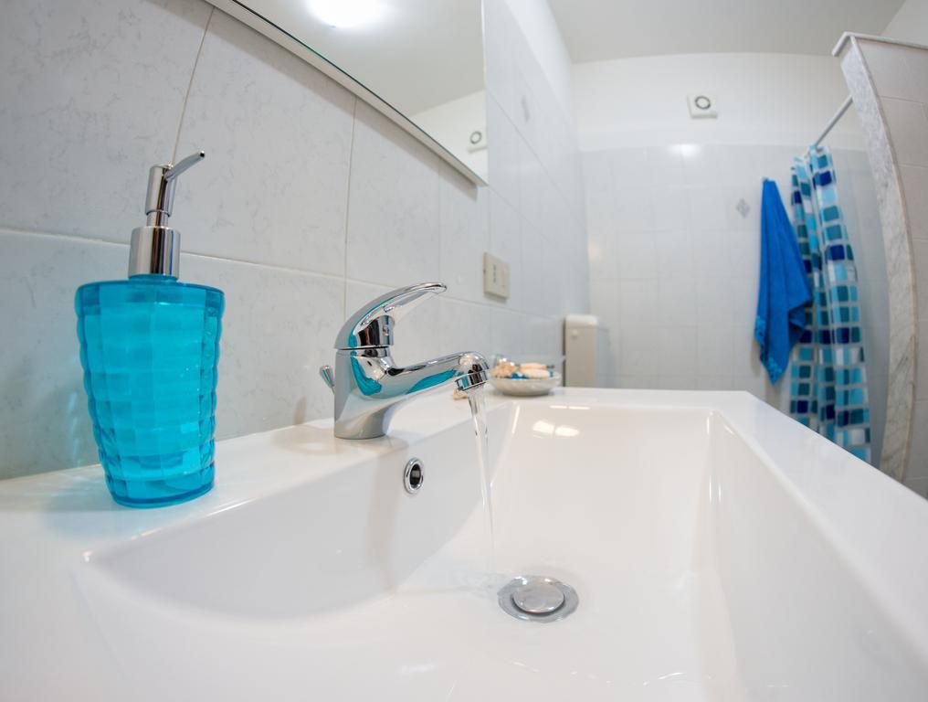 Light Blue Apartment Balestrate Bagian luar foto