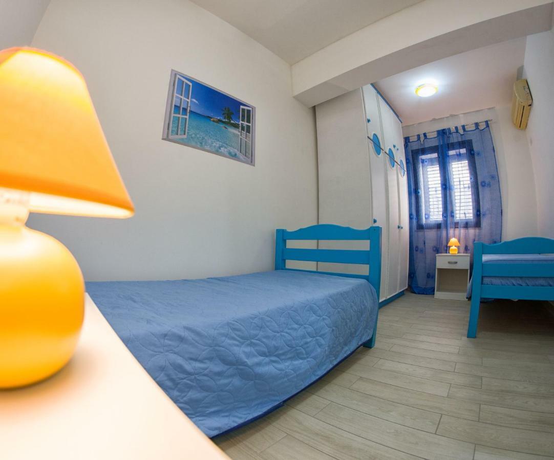 Light Blue Apartment Balestrate Bagian luar foto